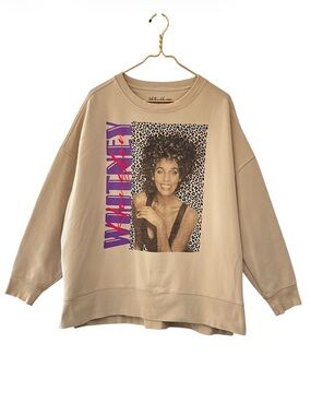 Whitney Houston Graphic Sweatshirt Leopard Print Photo Crewneck XL